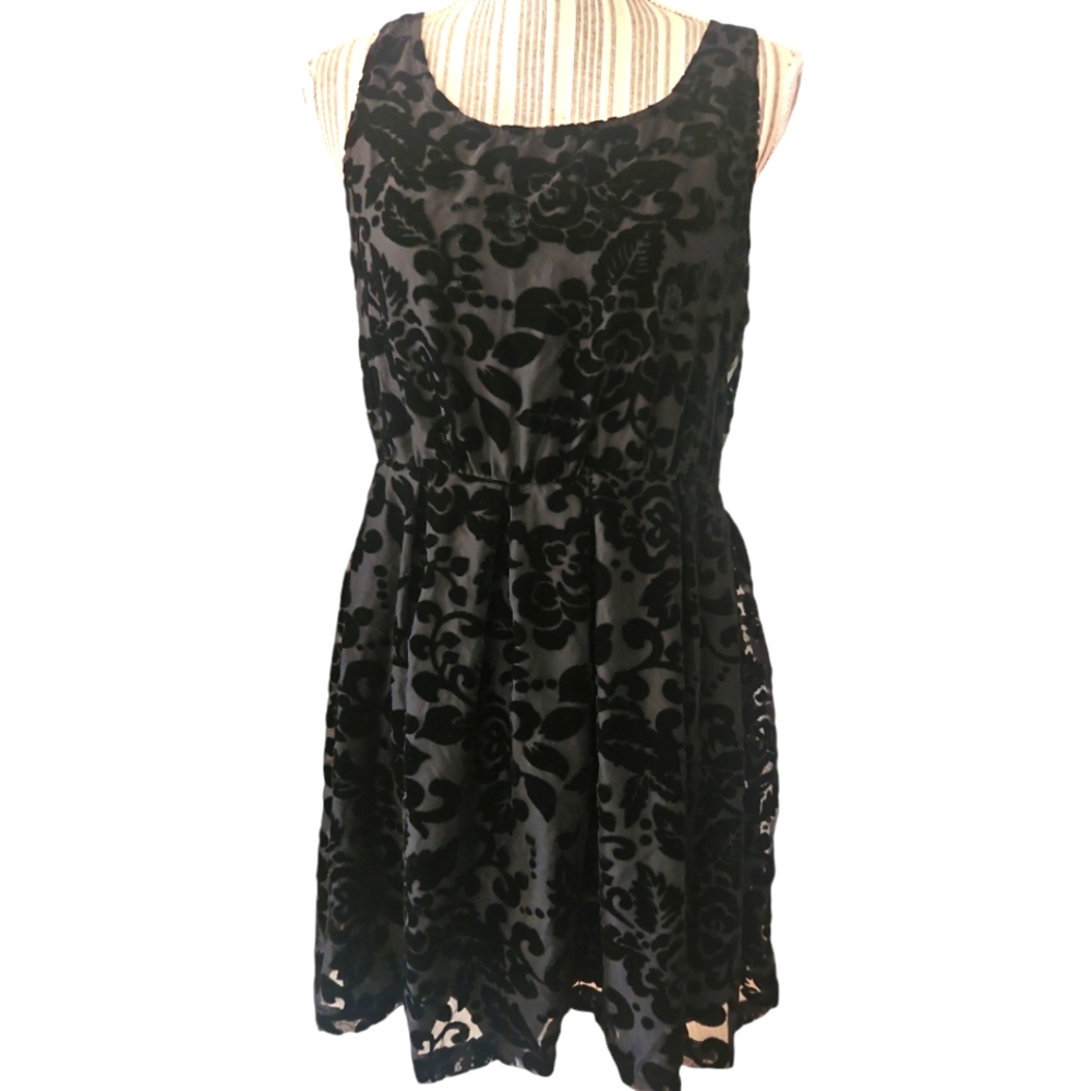 XXI FOREVER Women Black Velvet Sheer Sleeveless Mini Dress Size L/G